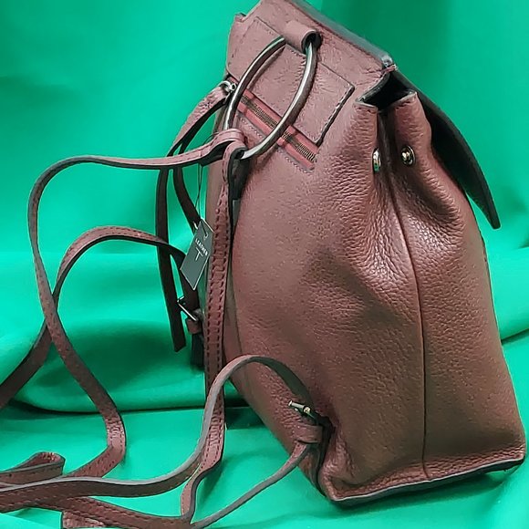 T TAHARI Holly Leather Backpack Handbag Sport Bag main image 5